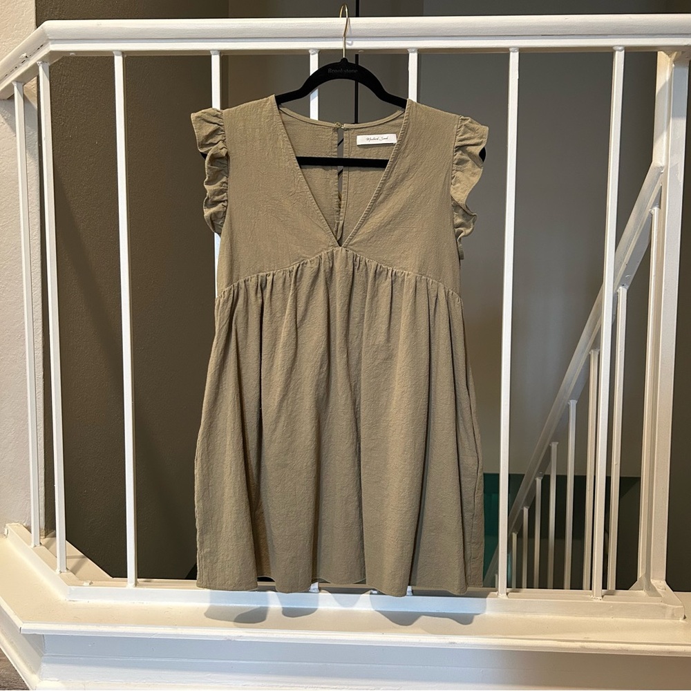 Mustard Seed 100% Cotton Olive Green Ruffle Sleeves Romper Dress Size Small